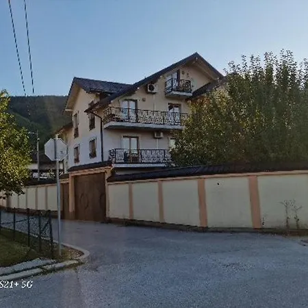 Villa Hadzic *